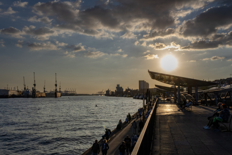 Im-Hafen – Foto: Michael Charwat