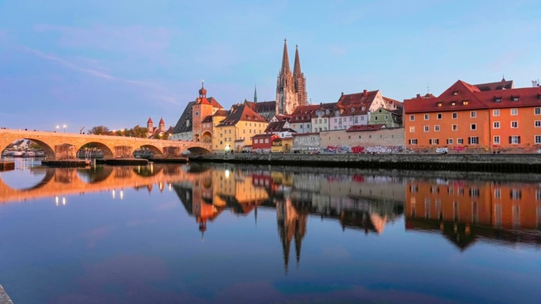 Regensburg, Steinerne Brücke – Foto: Stefan Wachter