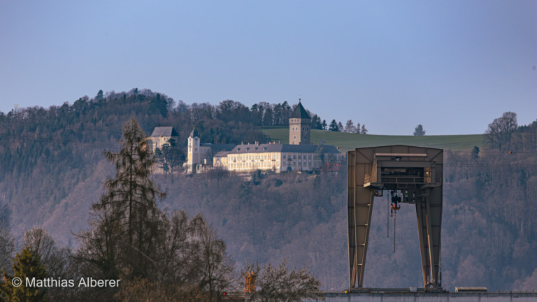 Schloss Neuhaus